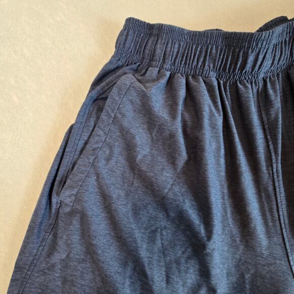 Under Amour Men's Blue Workout Shorts with Pockets Mesh Leg Trim Size Small - Picture 4 of 9